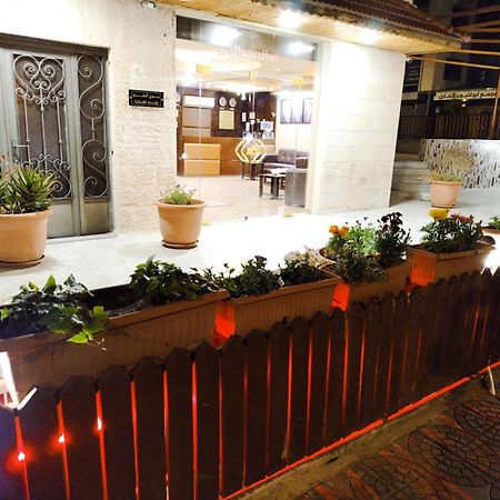 Robou Al Sharq Aparthotel Amman Eksteriør bilde