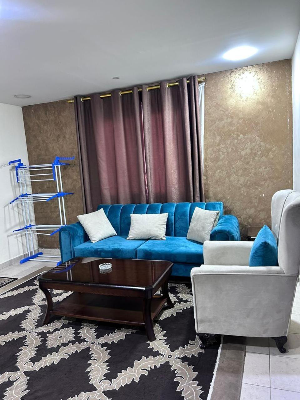 Robou Al Sharq Aparthotel Amman Eksteriør bilde